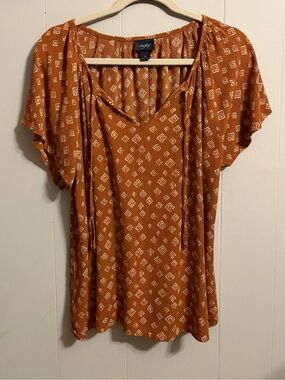 Daytrip Rust Printed Short Flutter Sleeve Blouse